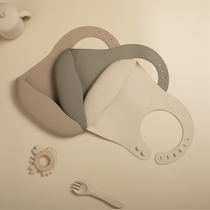 ผ้ากันเปื้อนซิลิโคนสำหรับเด็กผ - Baby Food Apron บทวิจารณ์และราคา